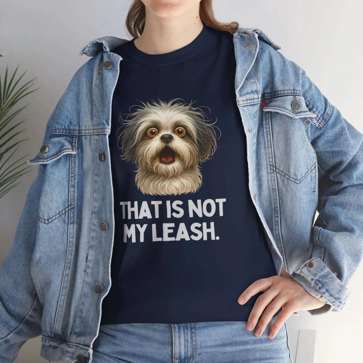 "That Is Not My Leash" T-Shirt - Wooferface