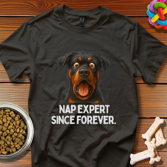 Nap Guardian: Photorealistic Rottweiler Portrait, Hilarious Dog Humor Artwork - T-Shirt - Wooferface
